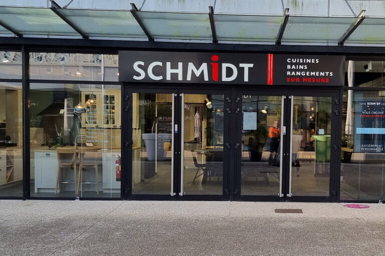 Schmidt - St Max Avenue